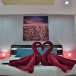 Harrys Hotel Bar & Restaurant