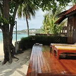 Dome Lay Beach Resort
