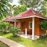 Krathom Khaolak Resort