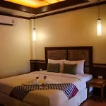 Mac Resort Hotel