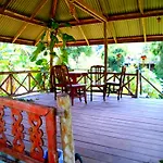 Baan Rimnam Resort Khao Sok