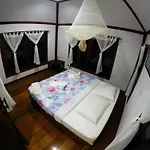 Baan Khao Sok Resort