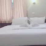 Jj Bungalow & Guest House