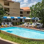 Porterhouse Beach Hotel