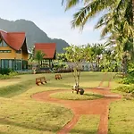 Tha Lane Bay Villas