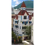Niku Guesthouse