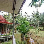 Khum Maikaew Resort