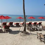 La Plage Resort & Beach Club