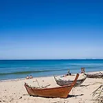Lanta Fevrier Resort