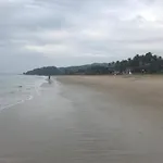 Lanta Fevrier Resort