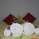 Baan Sri Lanta Sand