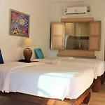 Phi Phi Bayview & Premier Resort