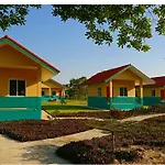 Kaeo Fa Sai Resort