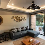 Zee Luxury Boutique Hotel