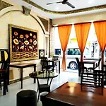 Sharaya Boutique Complex
