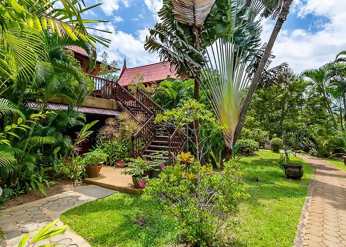 Ban Kaew Villas