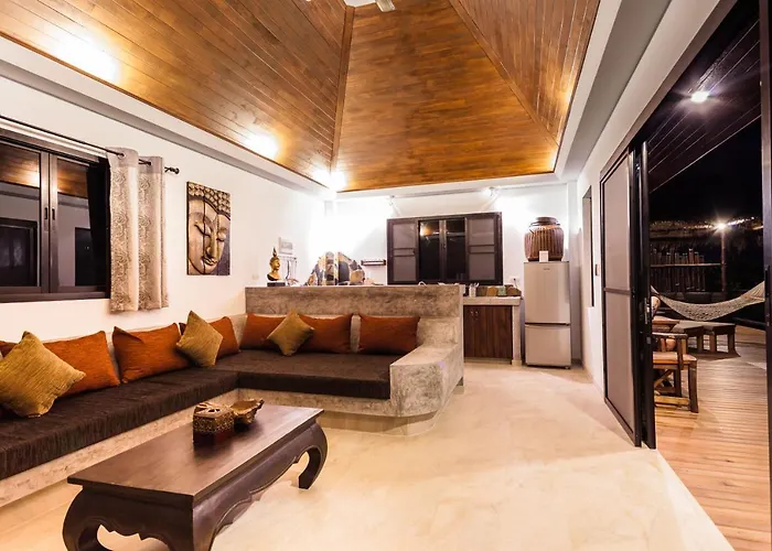 Koh Tao Heights Pool Villas