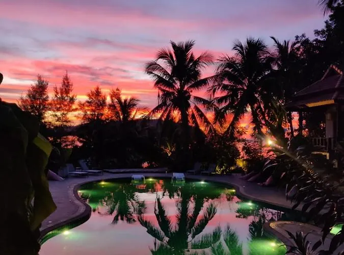 Red Pearl Beach Resort