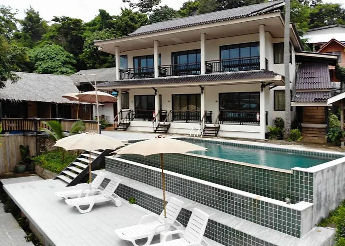 Chunut House Resort