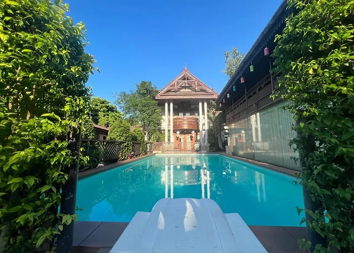 Pha Thai House