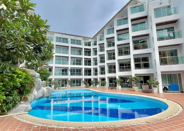 Dragon Beach Resort , Jomtien Beach Pattaya
