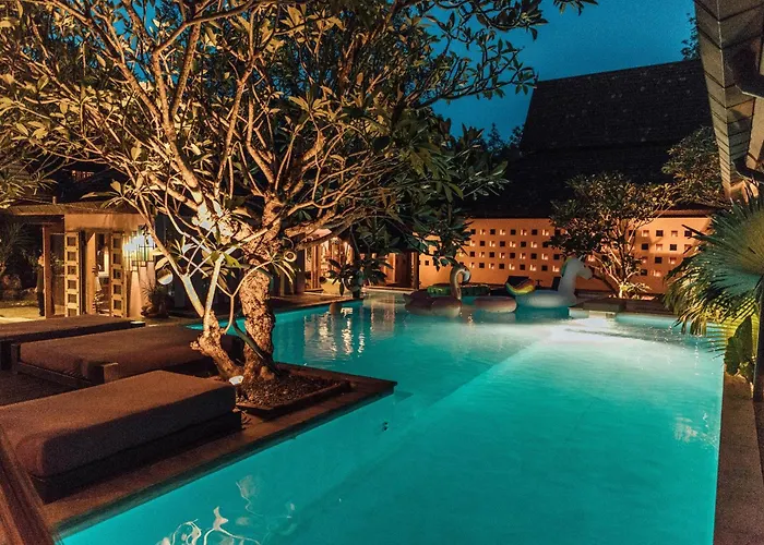 Chandra Residence