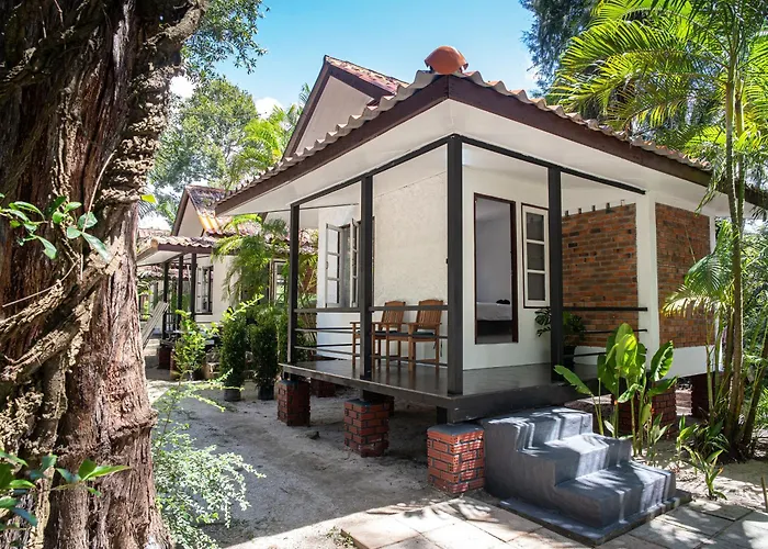 Sand Beach Bungalow