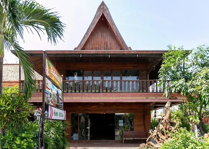 Deeden Pattaya Resort