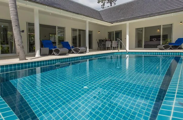 Laem Sor Pool Villa