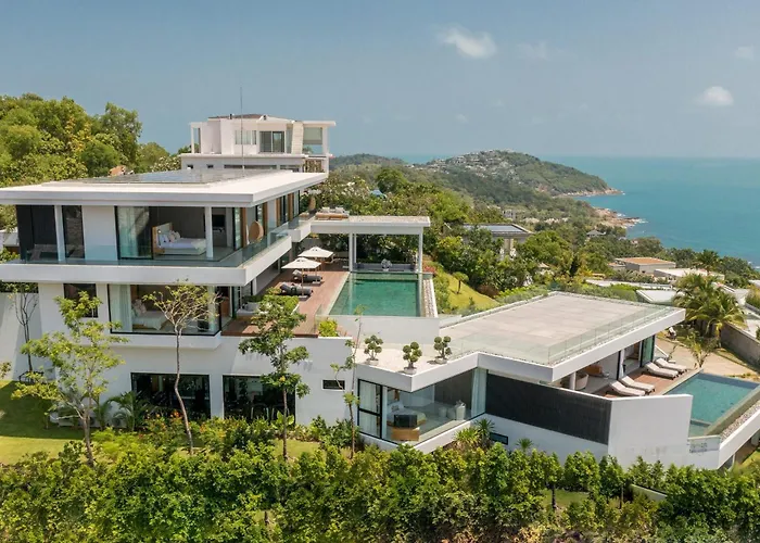 Villa Amylia, Full Service With World-Class Seaview