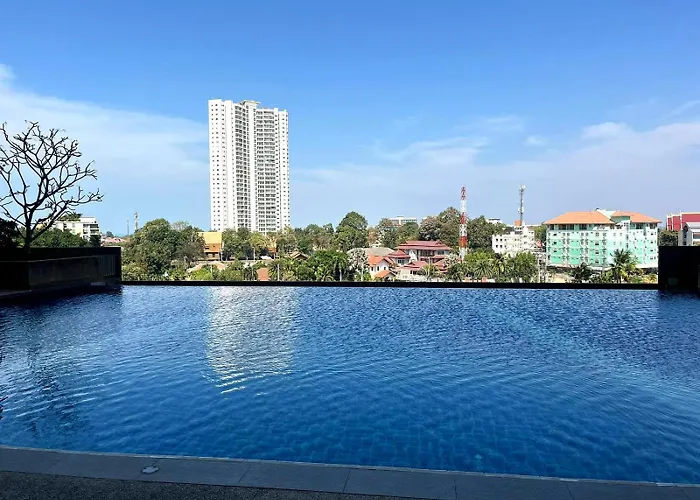 Lpn Premium Apartment Pattaya