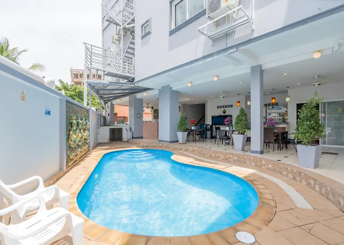Square One Hotel Patong