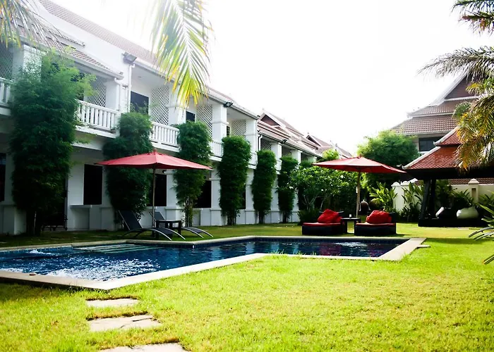 Palm Grove Resort, Pattaya