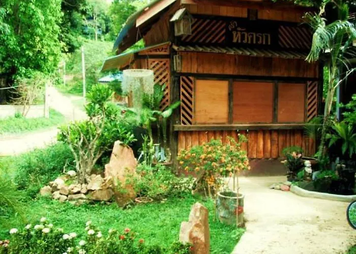 Cashewnut Tree Bungalows