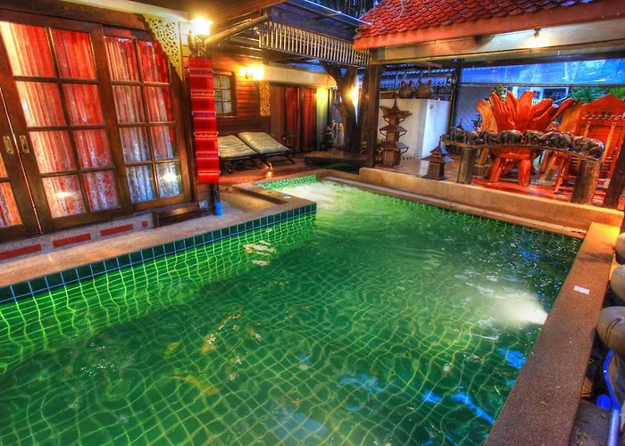Jomtien Pattaya Pool Villas By Nidnoy