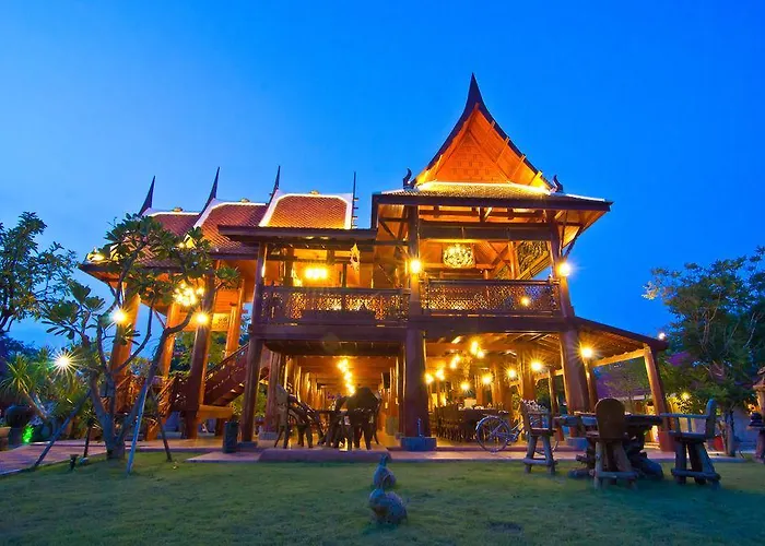 Bueng Bua Thong Resort