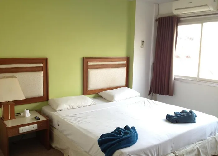 Phangan Chai Hotel