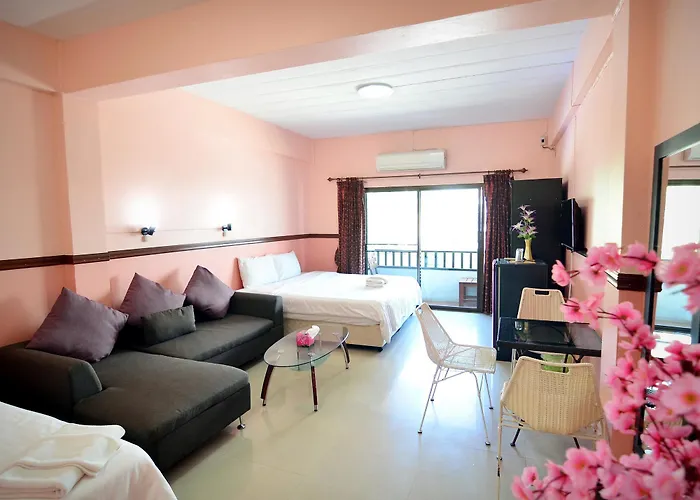 The Famous House - Jomtien