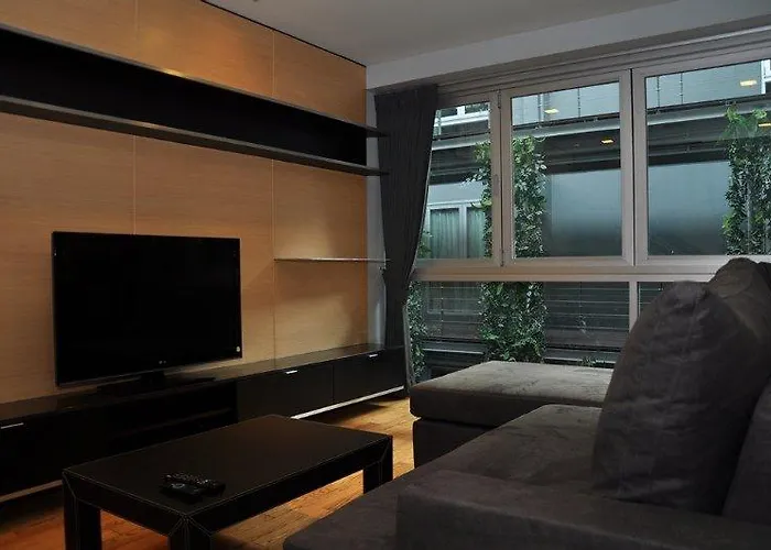 Quad Suites Silom