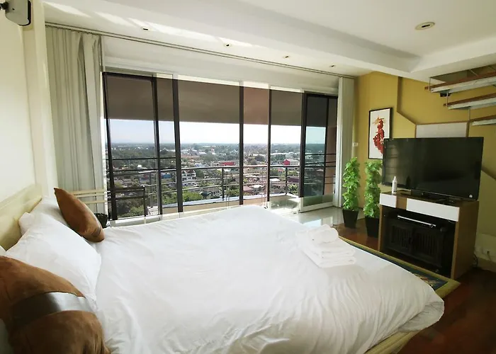 Penthouse Galare Thong Tower