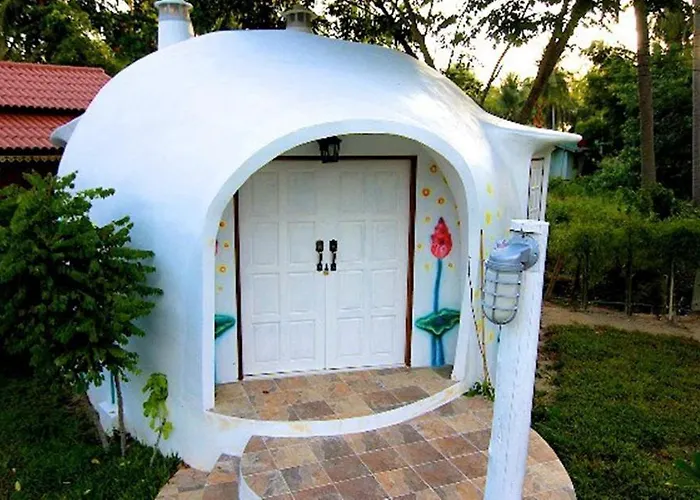 Nice Moon Resort