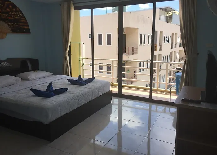 Dreams Guesthouse & Hostel Patong