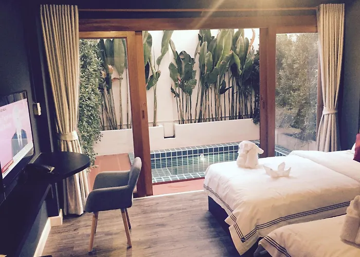 Joyful Thai Boutique Hotel
