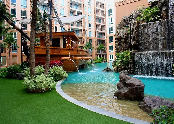 Atlantis Condo Resort Pattaya By Lj