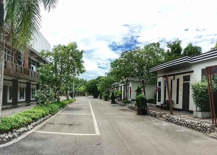 River Nature Hotel