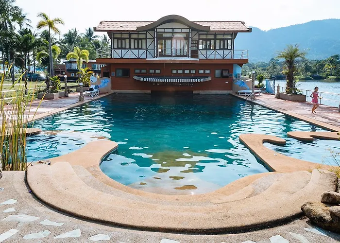 Koh Chang Boat Chalet