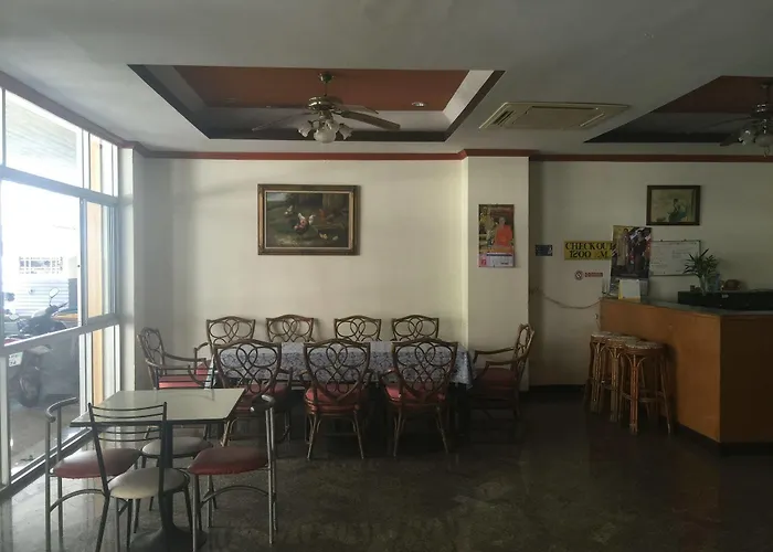 Chantorn Jomtien Guest House 2