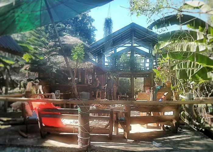 Pai River Jam Hostel & Campground