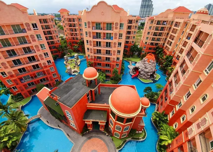Seven Seas Condo By Pavel