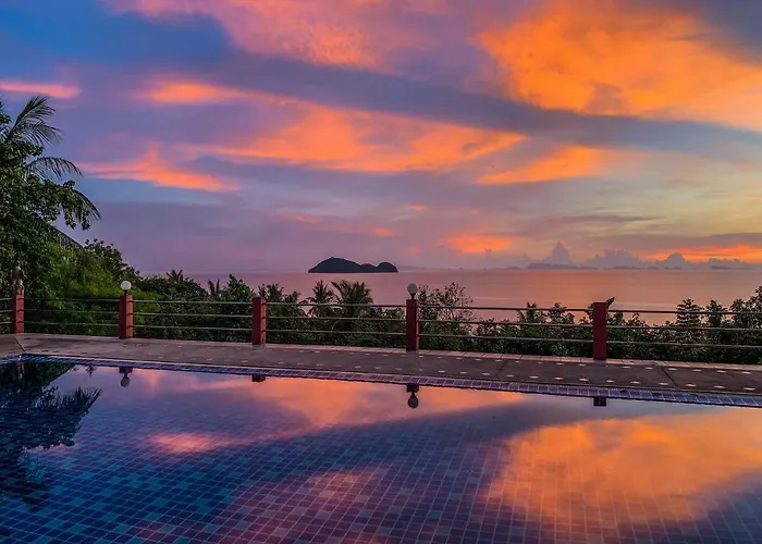 Golden Hill Resort